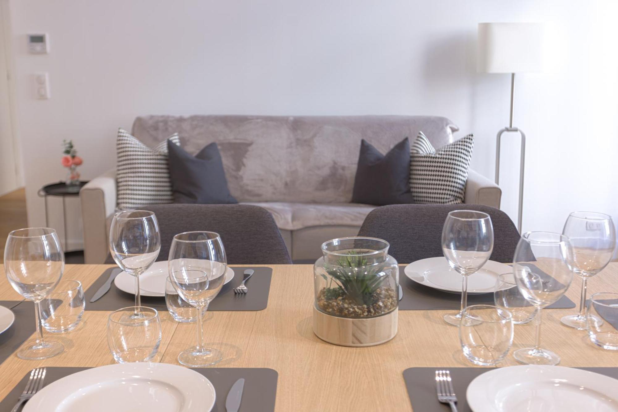 Appartement L'elegance Rue D'antibes - Palais & Plages - 200 M Croisette - Parking Prive - Clim - Wifi